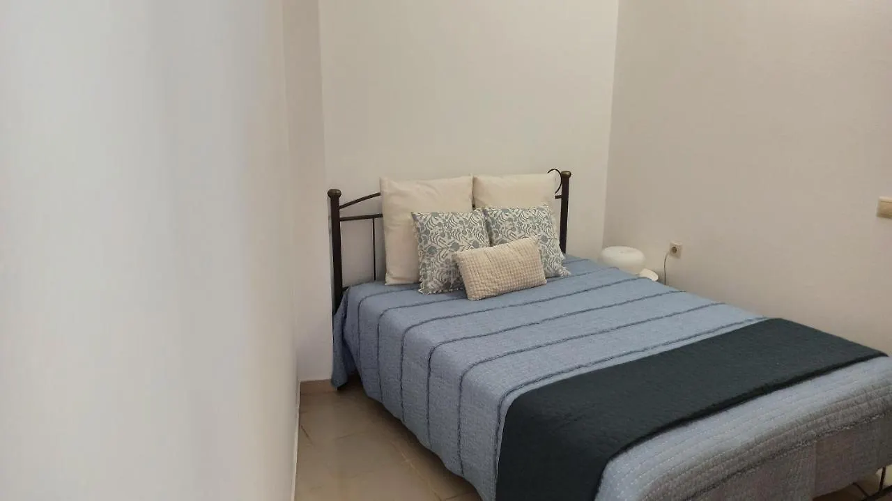 Cozy Flat Close To The Airport/Port And Center Nea Alikarnassos Apartment